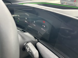 test Audi A6 e-tron: foto Žena v autě.cz_8647 ve velké velikosti