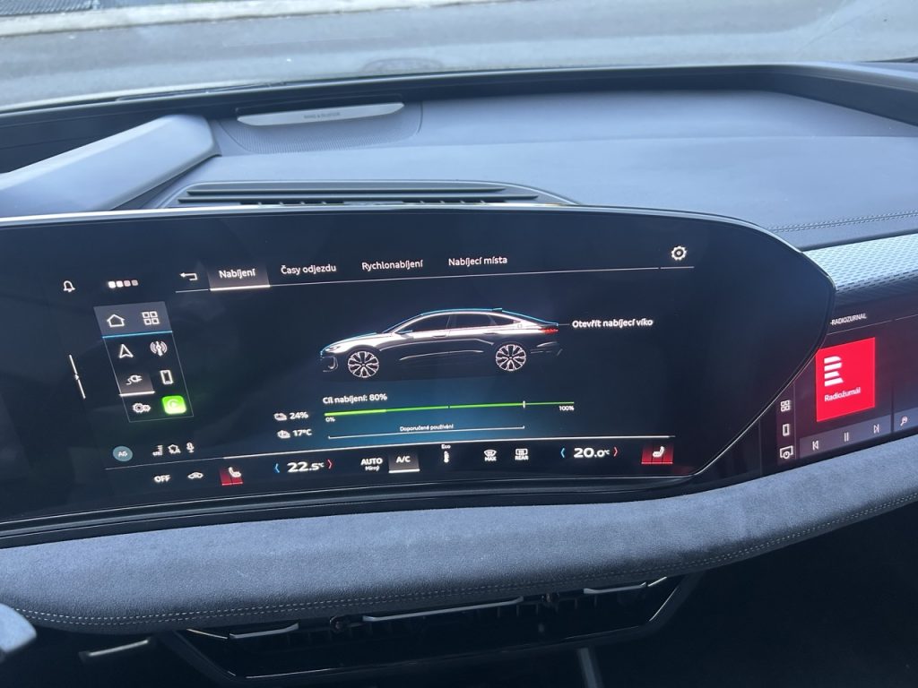 test Audi A6 e-tron: foto Žena v autě.cz_8667 ve velké velikosti