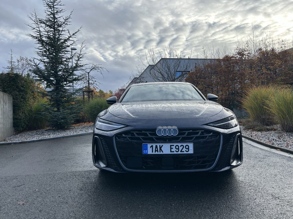 test Audi limuzína A6: foto Žena v autě.cz_9463 ve velké velikosti