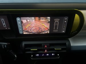 test Grande Panda Hybrid: foto Žena v autě.cz