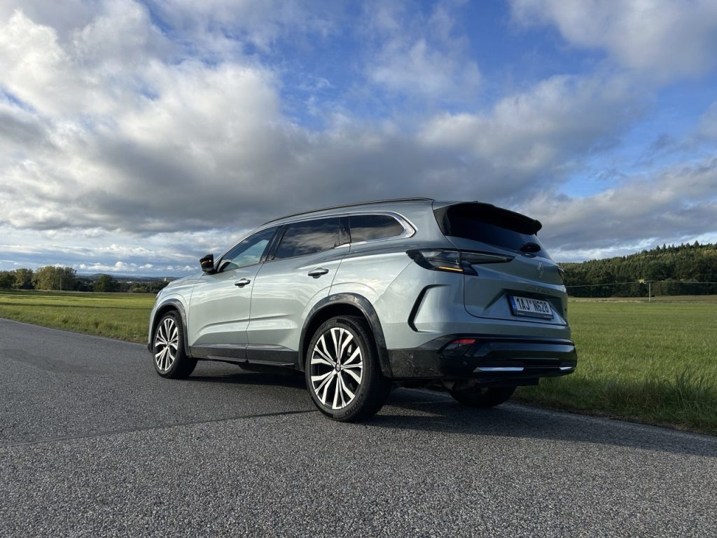 test Renault Espace: foto Žena v autě.cz_8747 ve velké velikosti