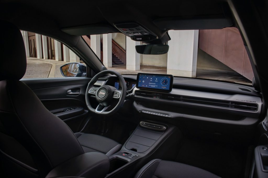 Avenger Black Edition: foto Jeep