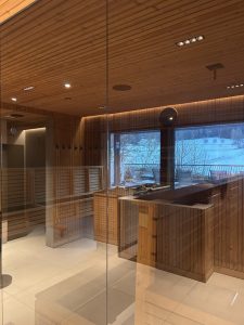 Hotel Falkensteiner Kronplatz: Foto Žena v autě.cz_0487 ve velké velikosti