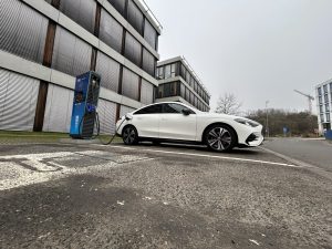 Test Mercedes-Benz CLA 250+: foto Žena v autě.cz