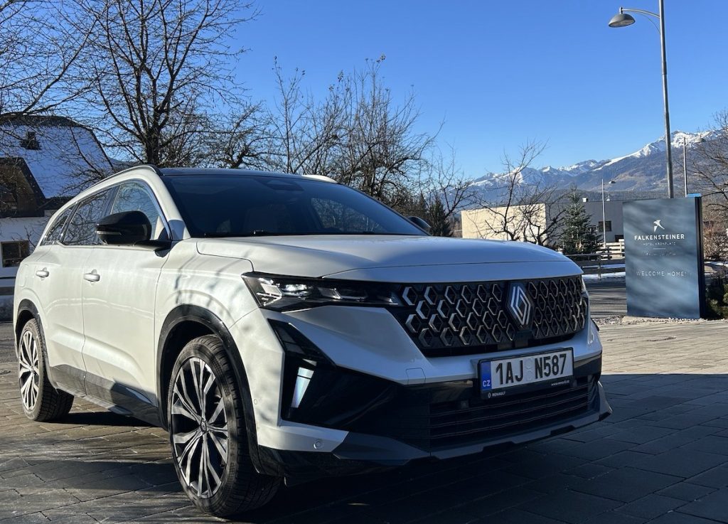 S Renaultem Espace na Kronplatz: Foto Žena v autě.cz