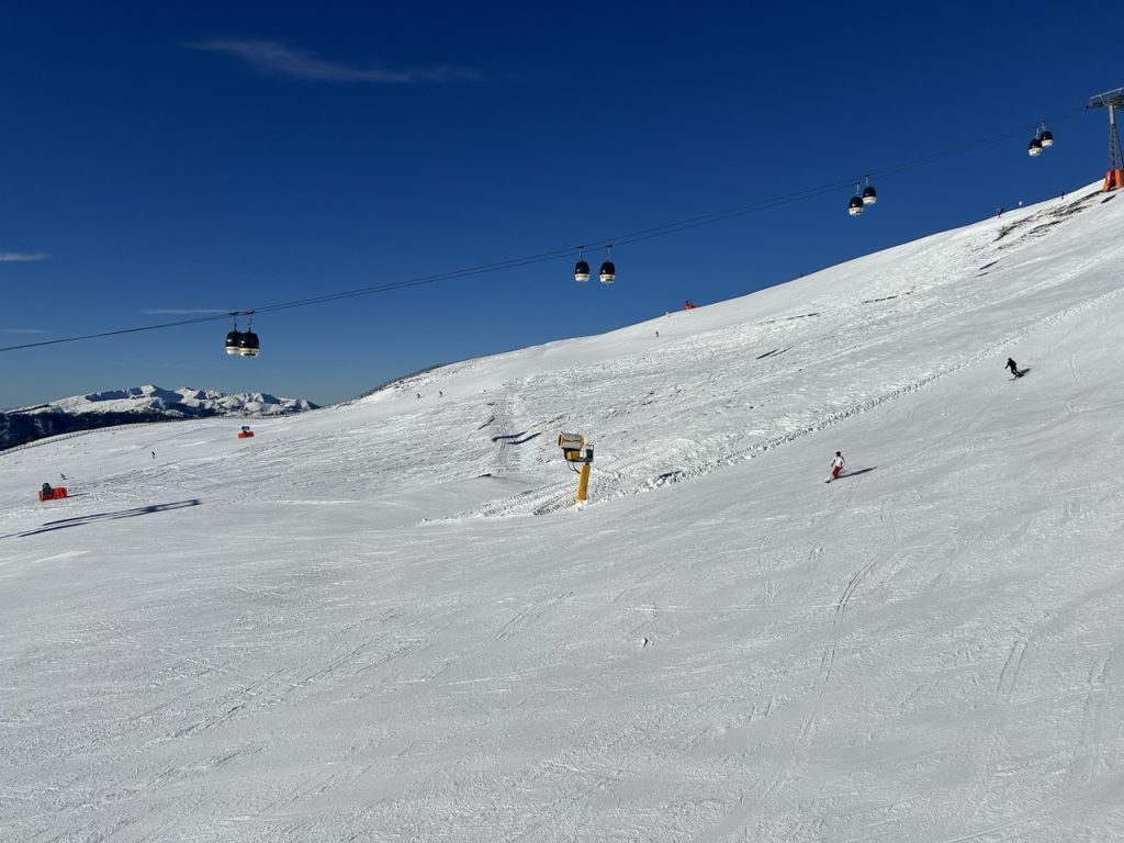 S Espace na Kronplatz: Foto Žena v autě.cz_0507 ve velké velikosti