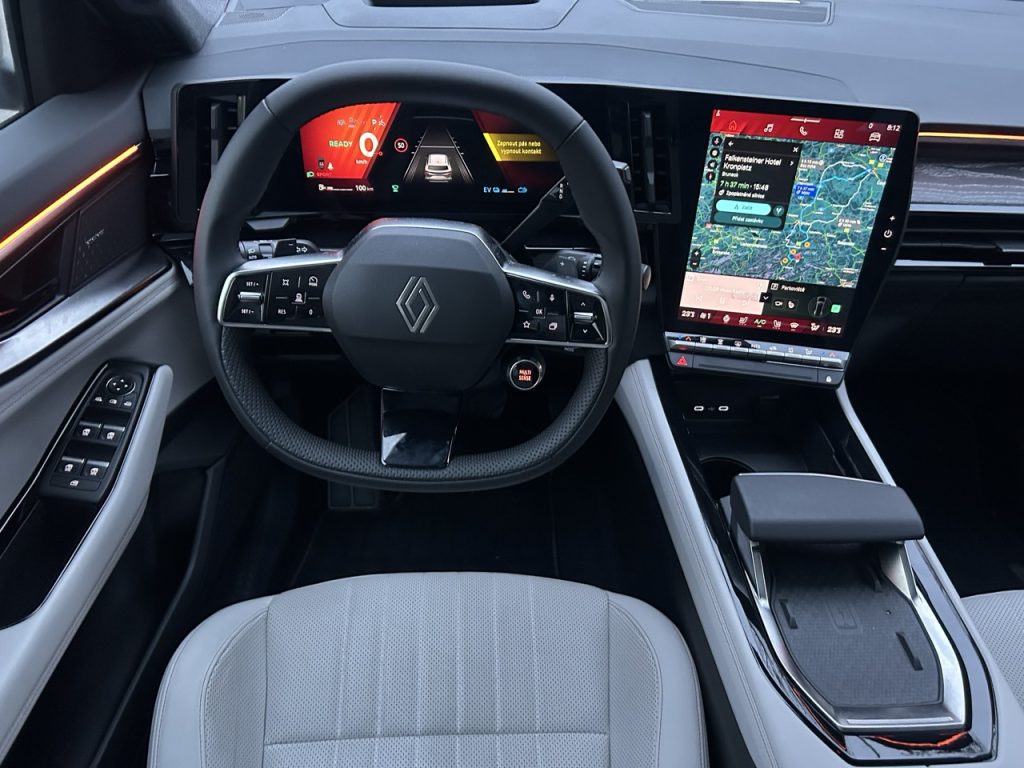 Režim Sport v Renault Espace: Foto Žena v autě.cz