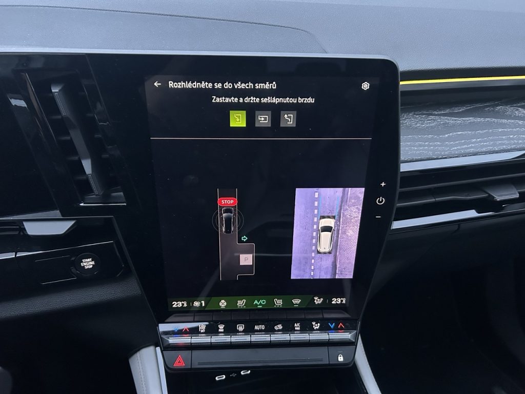 S Espace na Kronplatz: Foto Žena v autě.cz_0640 ve velké velikosti