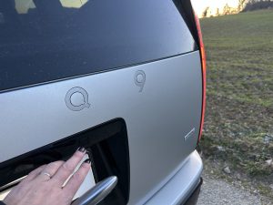 Test IONIQ 9: Foto Žena v autě.cz_0140 ve velké velikosti