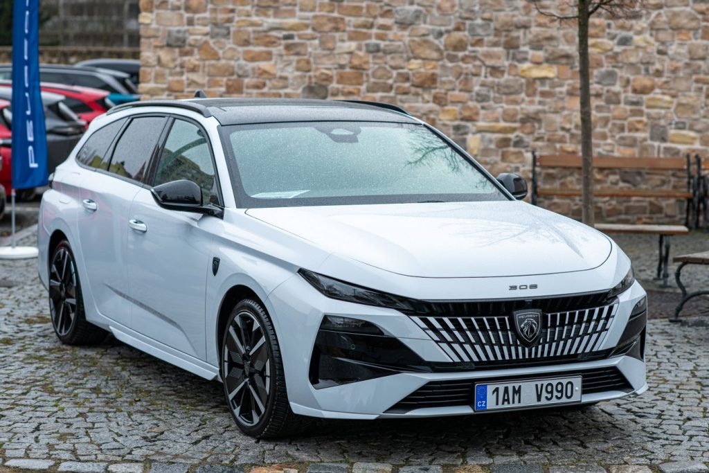 0TK Peugeot 308SW-4