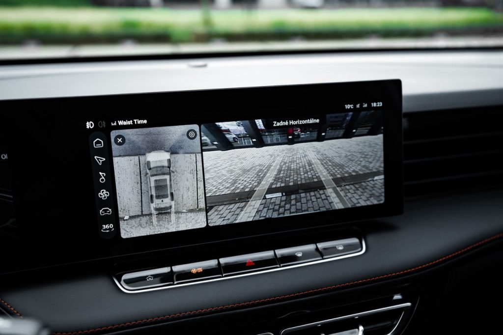 A7400706-1 ve velké velikosti