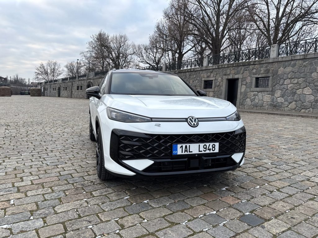 test T-Roc: foto Žena v autě.cz_0032 ve velké velikosti