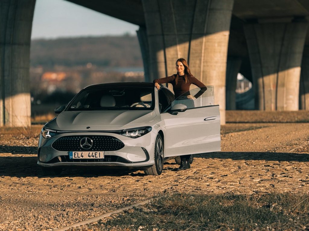 porotkyně Míša s CLA 250+: foto Žena v autě.cz