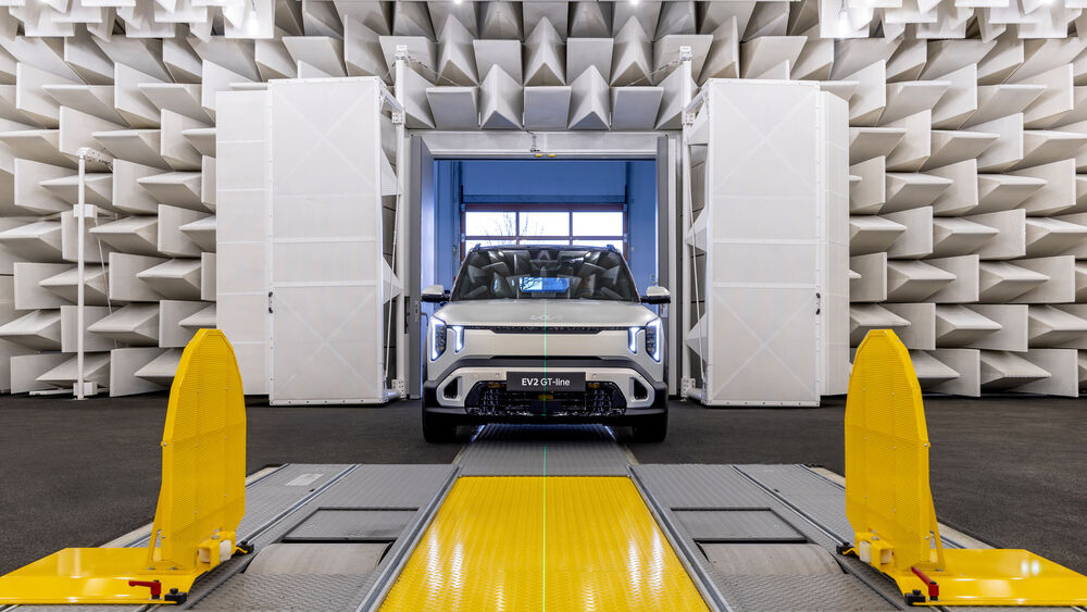 kia-ev2-hmetc-nvh-digital-1920x1080-01