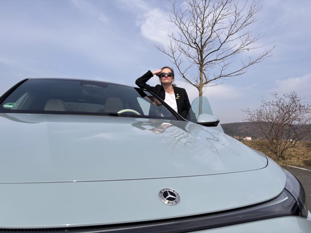 porotkyně Viola a test CLA 250+: foto Žena v autě.cz