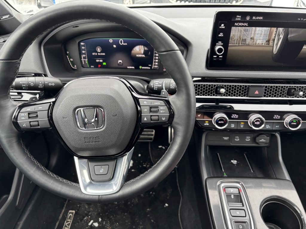 test Honda Civic: foto Žena v autě.cz_0623 ve velké velikosti