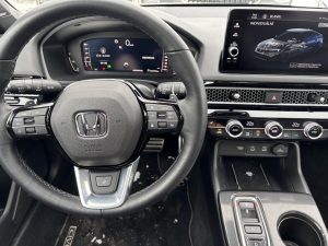 test Honda Civic: foto Žena v autě.cz_0626 ve velké velikosti