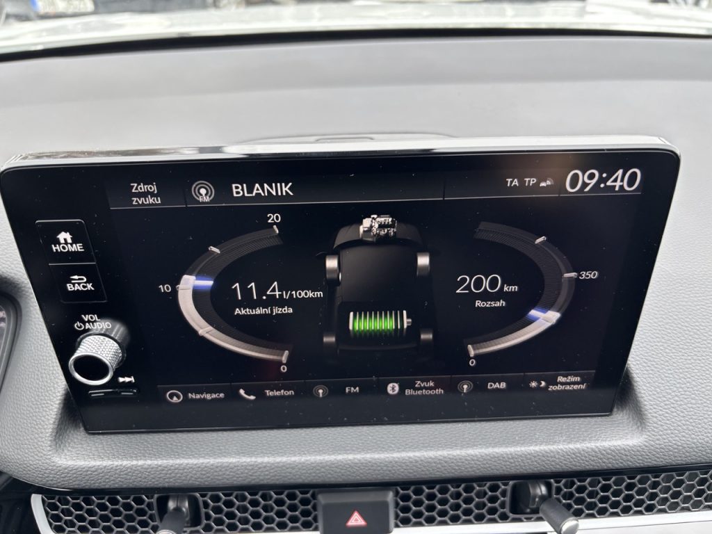 test Honda Civic: foto Žena v autě.cz_0629 ve velké velikosti