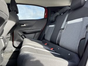 test Opel Frontera: foto Žena v autě.cz_5823 ve velké velikosti