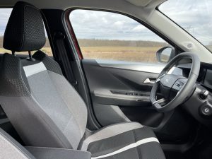 test Opel Frontera: foto Žena v autě.cz_5846 ve velké velikosti