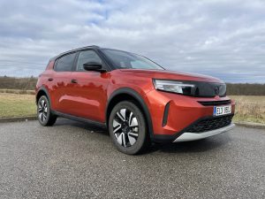 test Opel Frontera: foto Žena v autě.cz_5855 ve velké velikosti