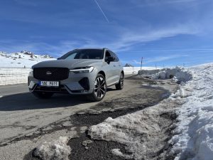 test Volvo XC60: foto Žena v autě.cz_0994 2 ve velké velikosti