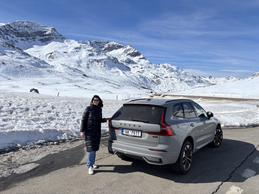 test Volvo XC60: foto Žena v autě.cz_0996 2 ve velké velikosti