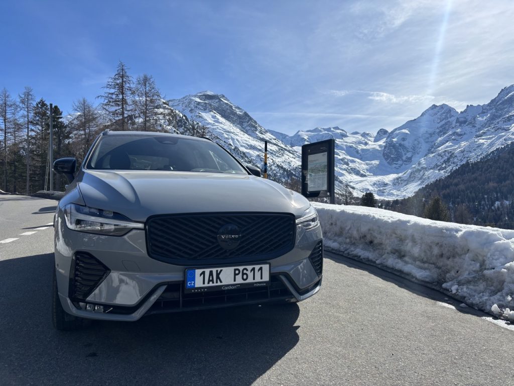 test Volvo XC60: foto Žena v autě.cz_1015 ve velké velikosti