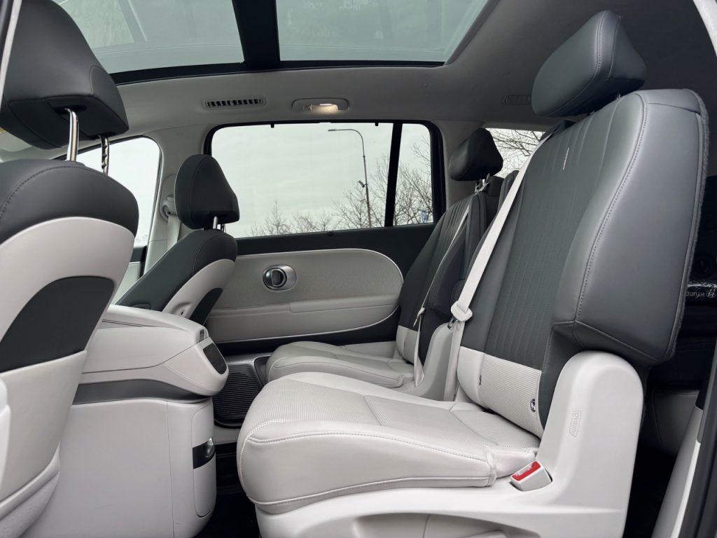 Hyundai IONIQ 9: foto Žena v autě.cz