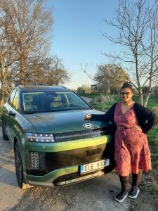 ČLENKA POROTY ANNAMÁRIA V MODELU IONIQ9: foto Žena v autě.cz