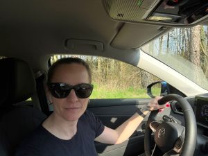 test VW T-Roc: foto Žena v autě.czn-9