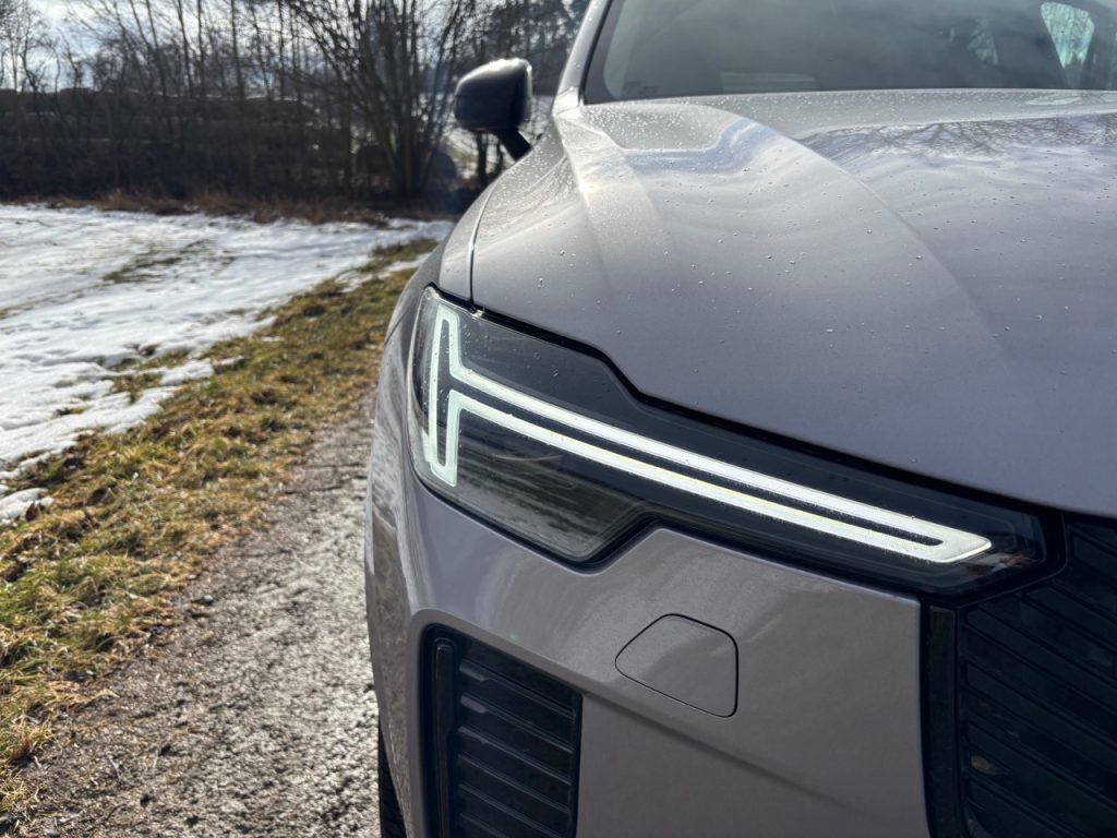 test Volvo XC90: foto Žena v autě.cz-6 ve velké velikosti