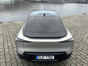 test DSNo8: foto Žena v autě.cz_0768 ve velké velikosti