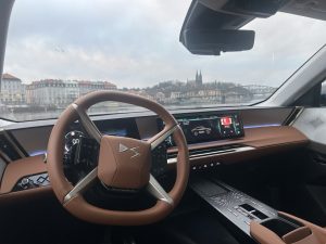 test DSNo8: foto Žena v autě.cz_0780 ve velké velikosti