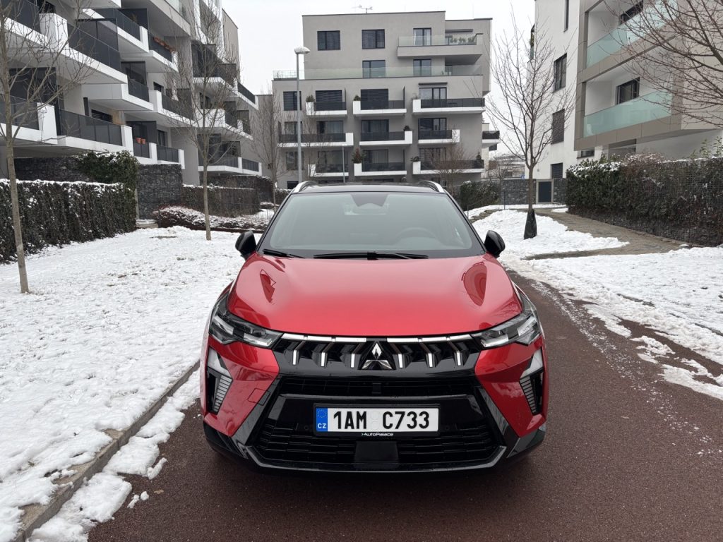 test Mitsubishi ASX foto Žena v autě.cz_0354 2 ve velké velikosti