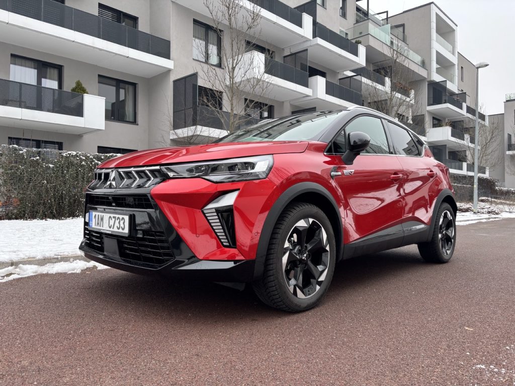test Mitsubishi ASX foto Žena v autě.cz_0356 2 ve velké velikosti