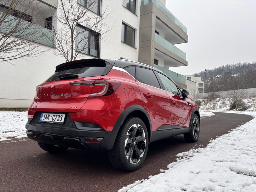 test Mitsubishi ASX foto Žena v autě.cz_0376 2 ve velké velikosti