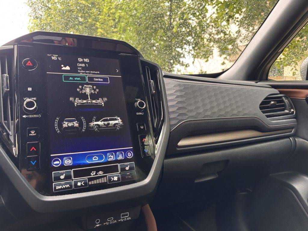 test Subaru Forester: foto Žena v autě.cz_3921 ve velké velikosti