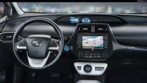 prius-int-03