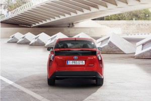 toyota-20prius-ext-03